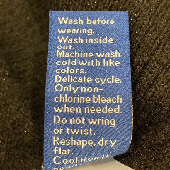 Apt 9 Women’s Size L Knit Pullover Sweater Sparkles Silver Thread Soft Stretchy - Picture 7 of 7